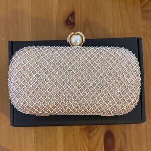Elegant Pearl-Embellished Clutch